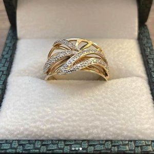 Gold ring